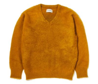 JM MOHAIR V-NECK SWEATER