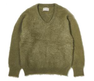 JM MOHAIR V-NECK SWEATER